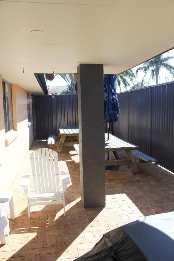 Yamba Twin Pines Motel Buitenkant foto