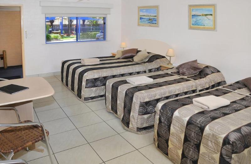 Yamba Twin Pines Motel Buitenkant foto